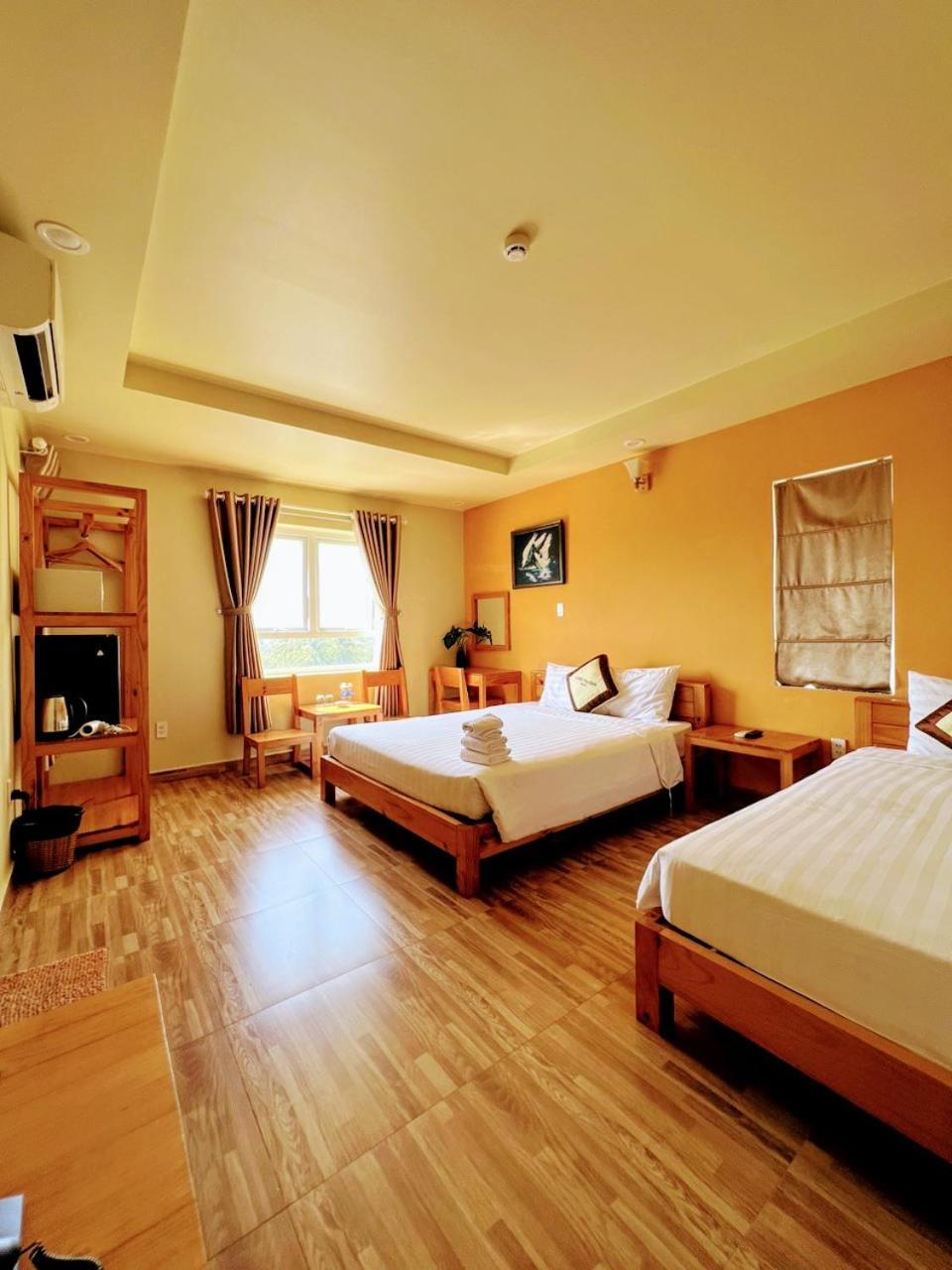 Lucky Phu Quoc Hotel Exterior foto